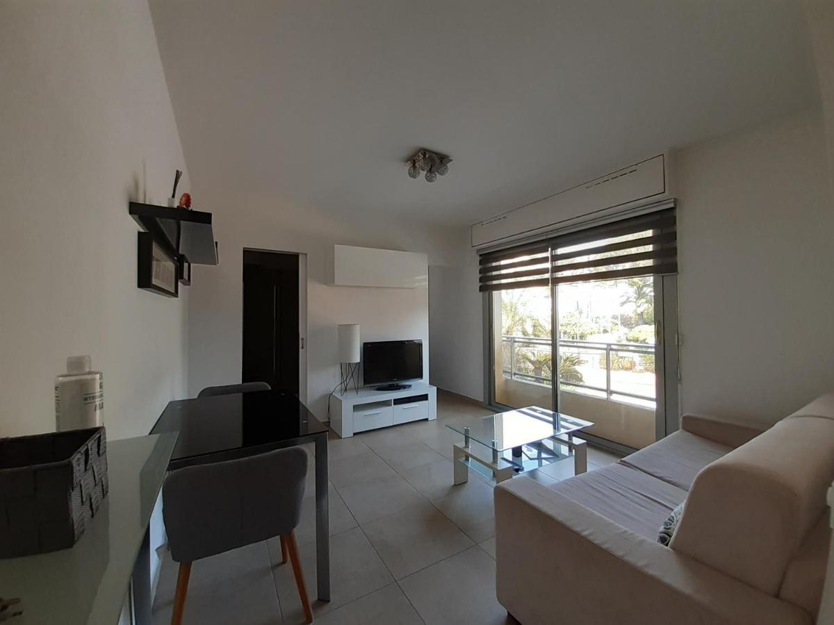 Joli Appartement Entre Menton Et Monaco Roquebrune-Cap-Martin Exterior photo